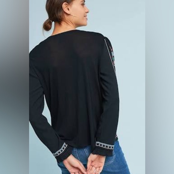 Anthropologie embroidered tunic - Picture 5 of 6